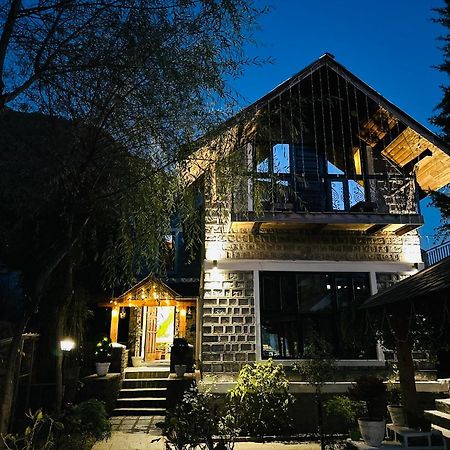 Utopia Hostels Dharamkot Mcleodganj Dharamshala Buitenkant foto