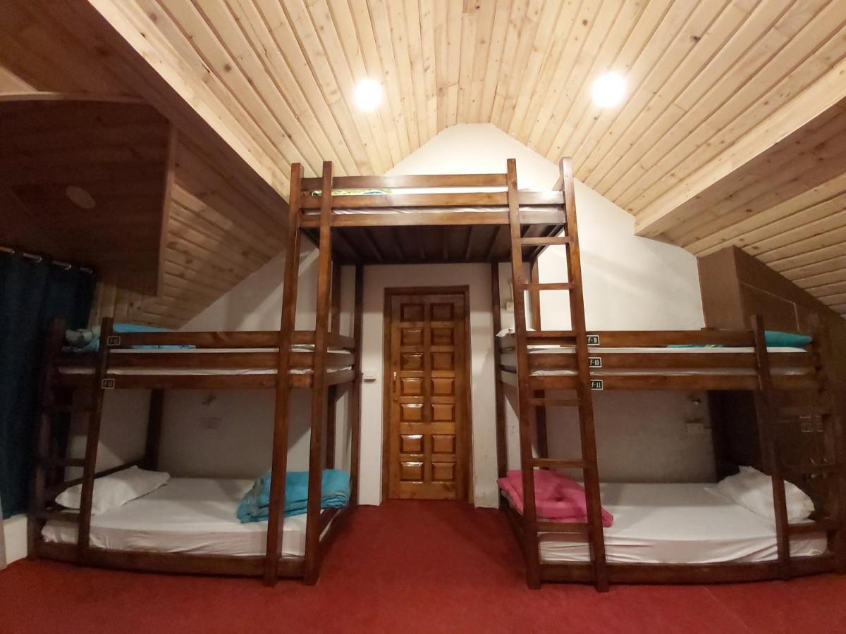 Utopia Hostels Dharamkot Mcleodganj Dharamshala Buitenkant foto