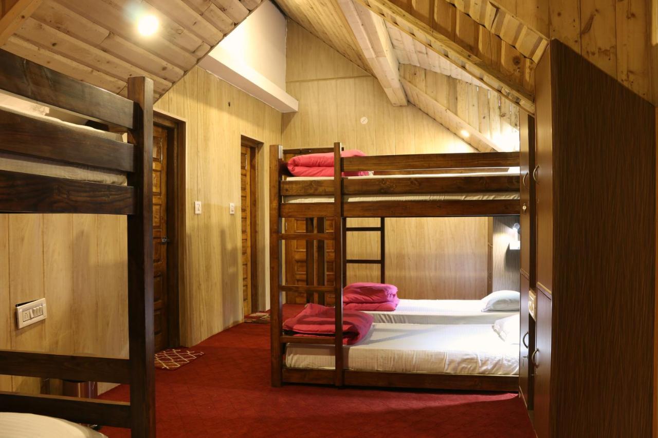 Utopia Hostels Dharamkot Mcleodganj Dharamshala Buitenkant foto