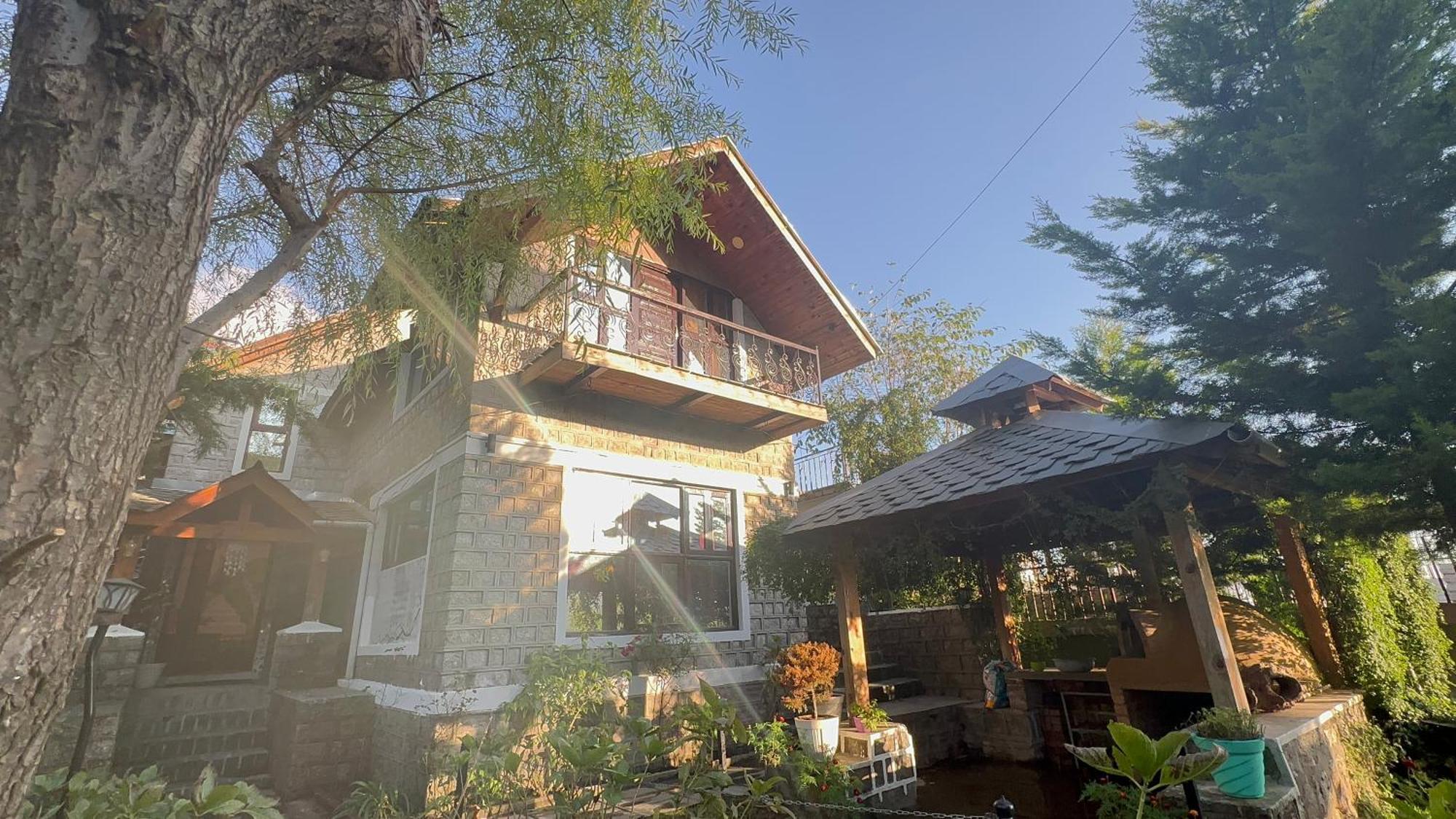 Utopia Hostels Dharamkot Mcleodganj Dharamshala Buitenkant foto