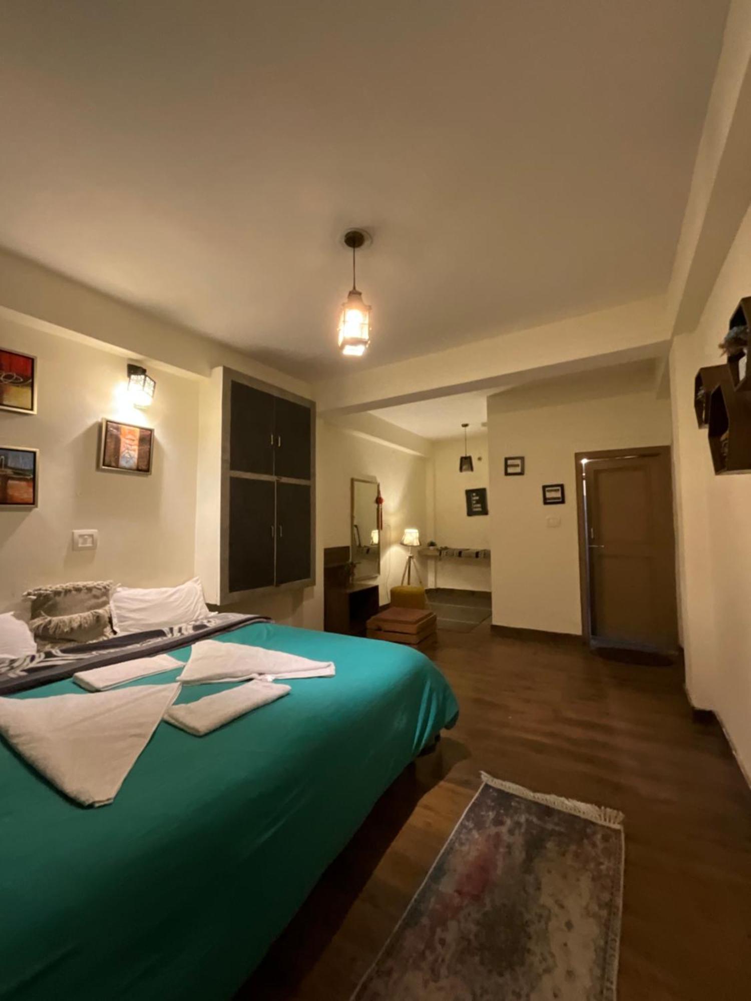 Utopia Hostels Dharamkot Mcleodganj Dharamshala Buitenkant foto
